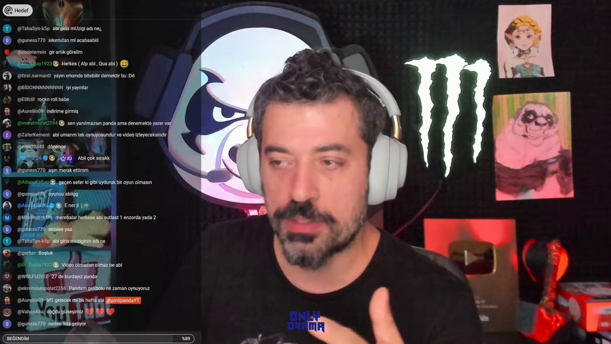 PintiPanda yakın zamanda Kick'e geçme ihtimalinin bulunduğunu söyledi. “Bir gün kafayı kırıp Kick'e geçeceğim. Sıfır şaka. Kick'ten nefret ediyorum ama sırf video izleyebildiğim için delirip geçersem şaşırmayın. Vaktinde Kick'e kemküm ediyordum ama yaparız.”