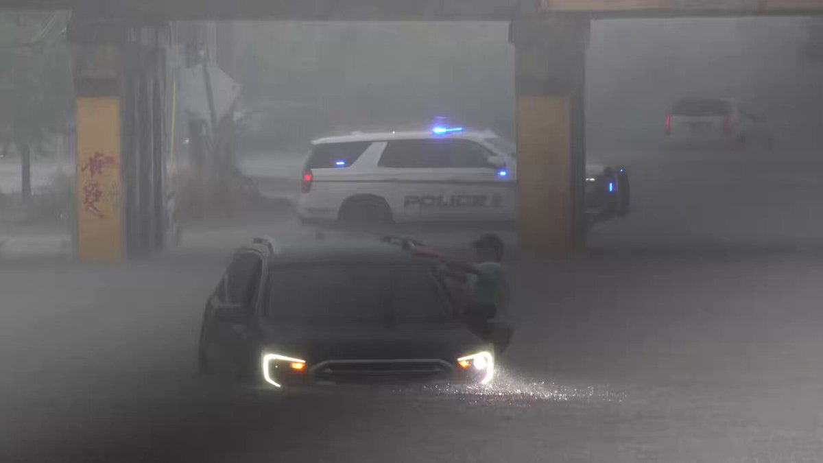 Full video of major flash flooding again today along Rocky Branch Creek in downtown Columbia, SC. I beg anyone that encounters a flooded roadway to turn around, don’t drown! FYI NWS Columbia #scwx #caewx