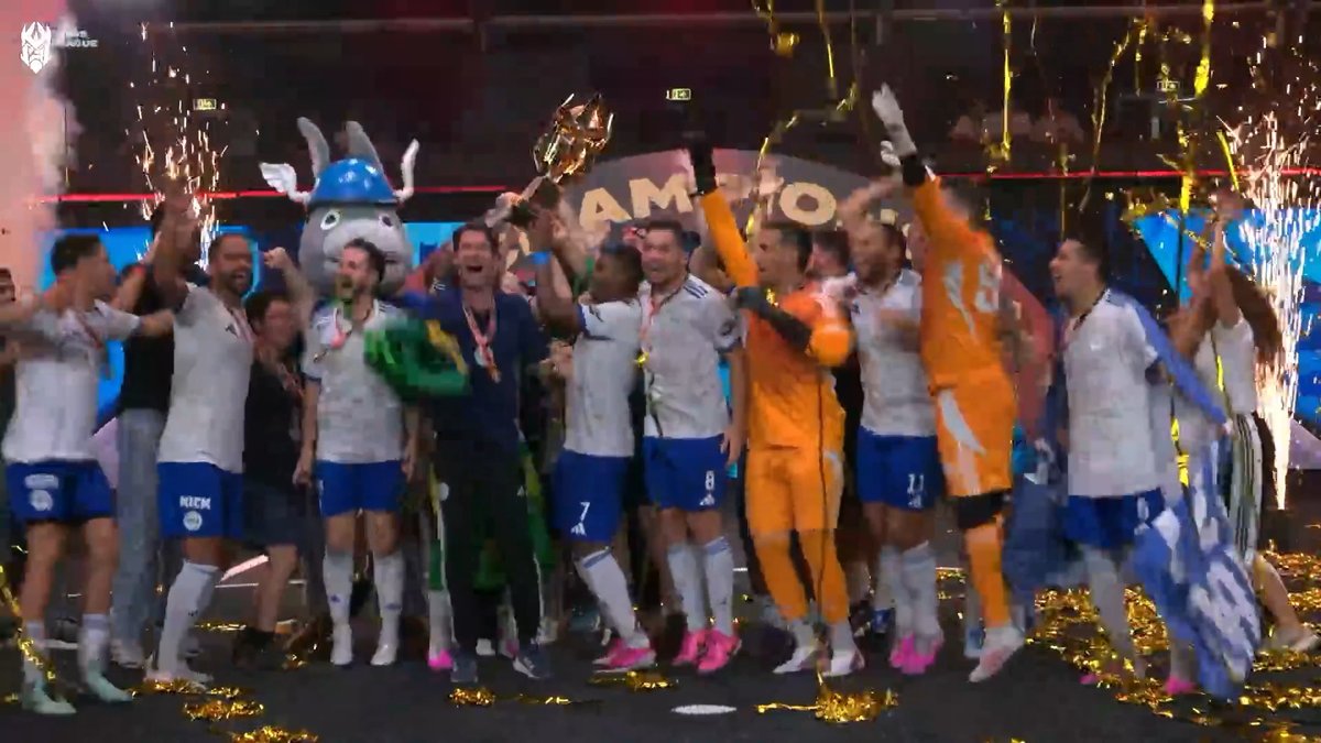Brasil conquista o Mundo na Kings League Brazil e a g3x FC é Campeã Mundial! 🇧🇷 🏆