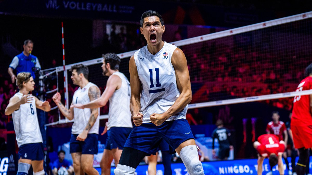 #VNL2026: GREATNESS NEVER FADES 🇺🇸✨ A leader on and off the court. Micah Christenson continues to prove why he's one of volleyball's defining players of his generation. 👏 🏐 #BePartOfTheGame #Volleyball