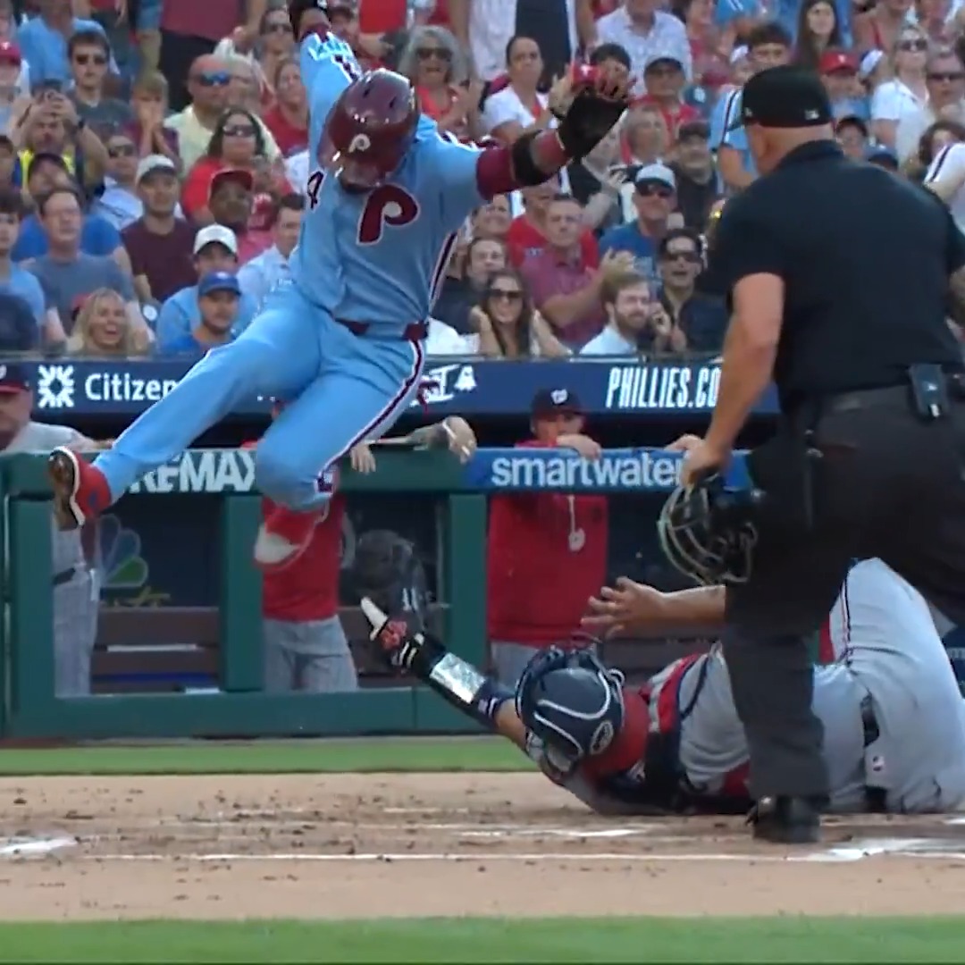 Luis Arraez leaped over the tag at home plate … But decided to just go back to the dugout 🤣