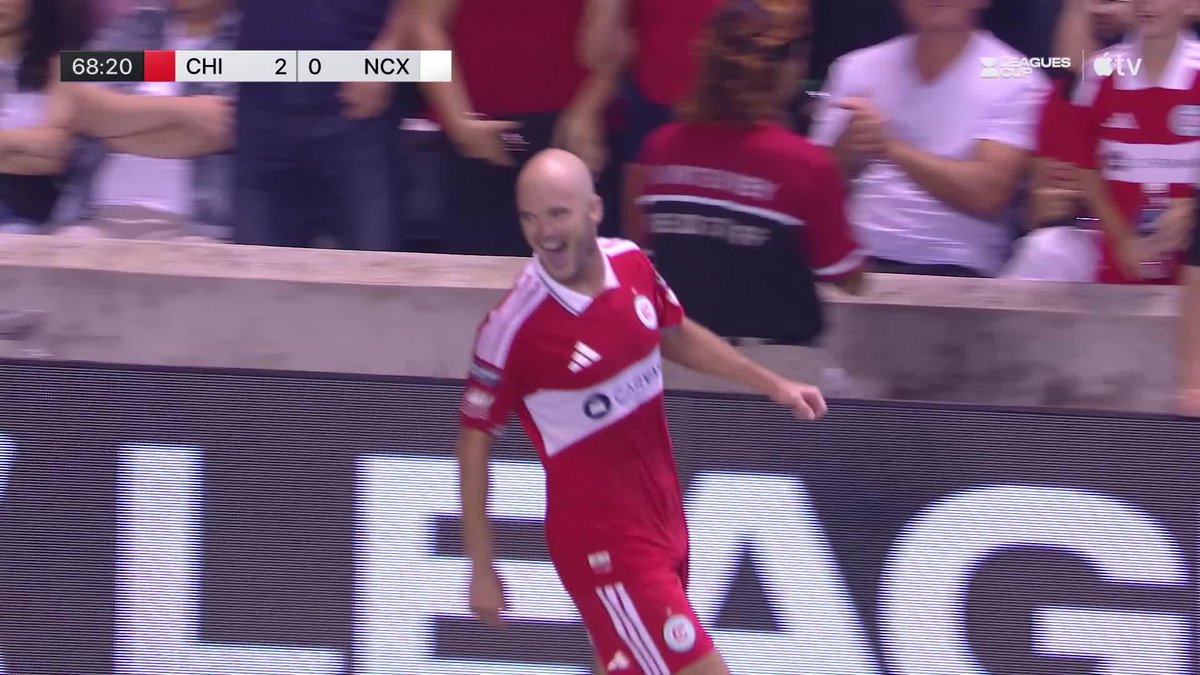 Andrew Gutman gives Chicago the two-goal lead on Necaxa! 💪