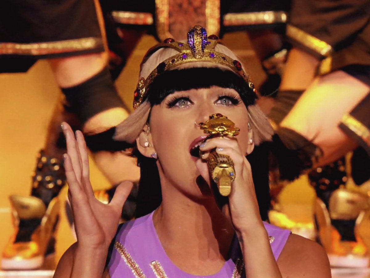 "Legendary Lovers" by Katy Perry has surpassed Lady Gaga's "Garden of Eden" in Spotify Streams Legendary Lovers - 174,902,056 (+972,038) 📈 Garden of Eden - 173,533,622 (+96,308) 📉