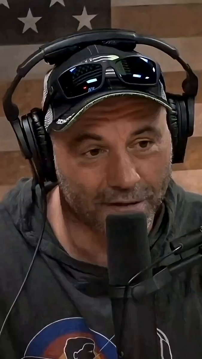 Joe Rogan Can't Believe Senator Hawley Got Stunned😱