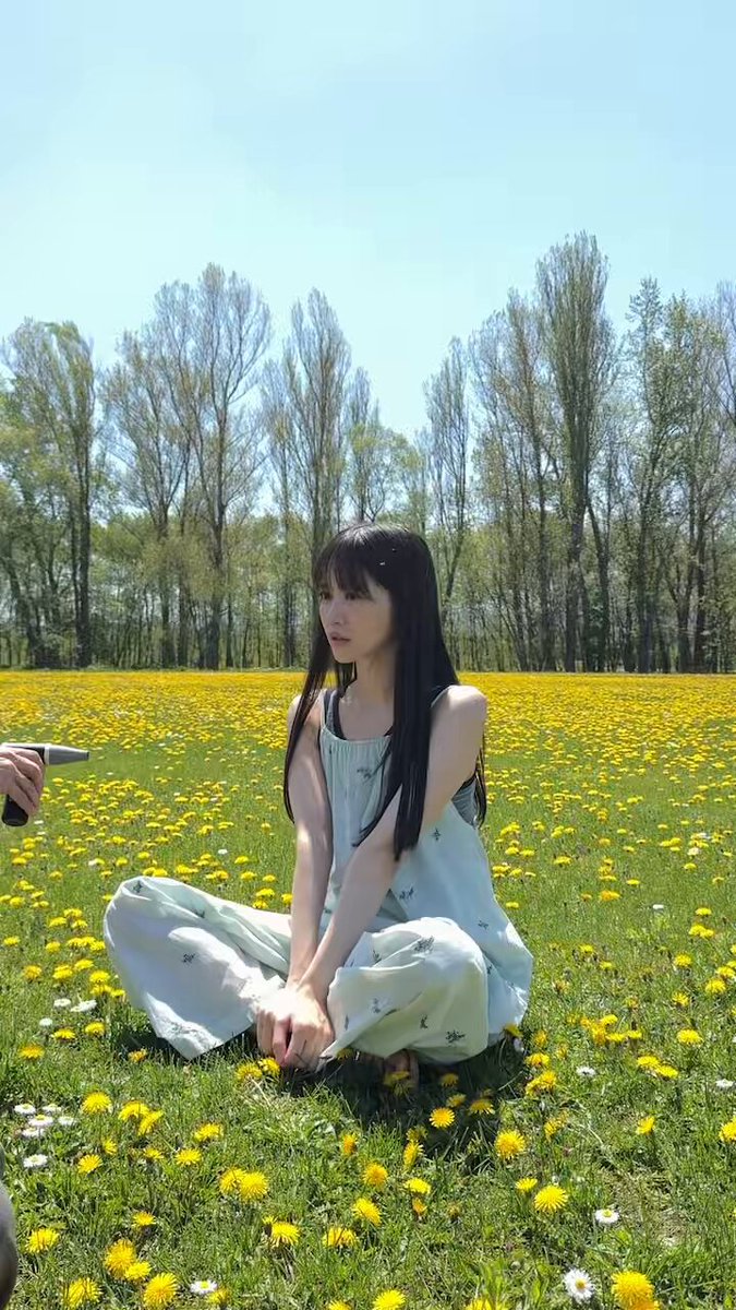＼あなたの #私の推し舞Q は？👀🩵／ これまで公開した #中村舞2nd写真集 の オフショット＆メイキングの中から、 お気に入りの投稿を引用して 【#私の推し舞Q】をつけて教えてください📸✨ 「ここが好き！」という推しポイントもぜひ💬 みなさんの #私の推し舞Q お待ちしています🫶 #中村舞 #STU48