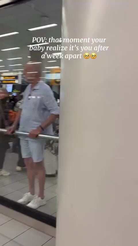 Her first reaction to recognizing her mother after a week apart, and the beautiful moment they reunited 🥹❤️