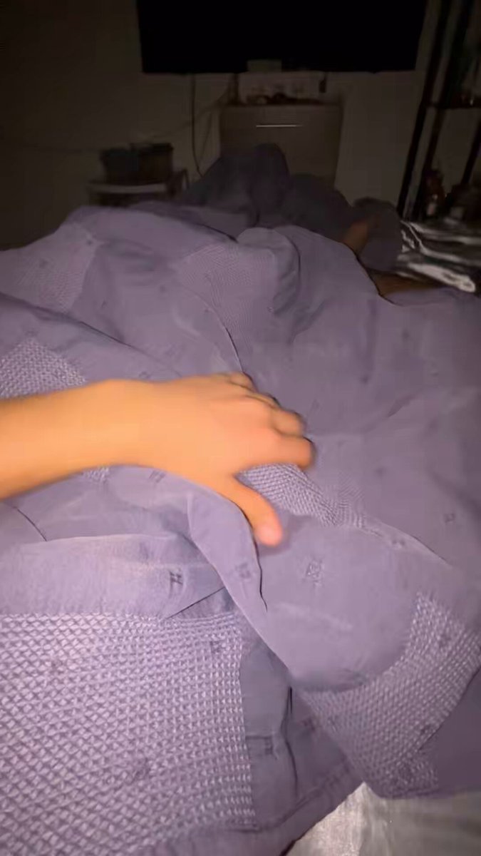 Horny at 4:40 am what should I do now 💁🏻#dltops #desi #top #bogotá488años #dltops