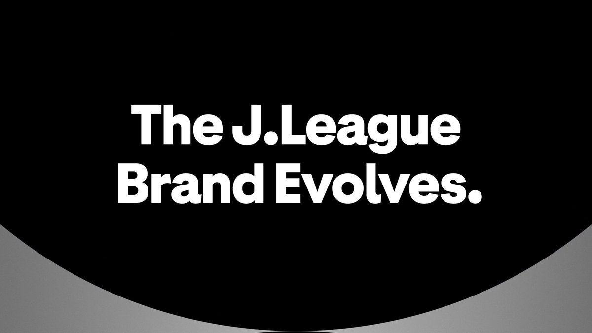 本日、8月7日。 新たなＪリーグが開幕し、 新しい時代が始まります。 この大きな節目に向けて、Ｊリーグは 「Ｊリーグらしさ」とあらためて向き合い、 未来へとつないでいくための ブランドエボリューションを進めてきました。 クラブの誇り、選手の躍動、 ファン・サポーターの情熱。 一つひとつの個性が、それぞれの色のまま、 もっと輝くために。 Ｊリーグ ブランドムービー、公開。