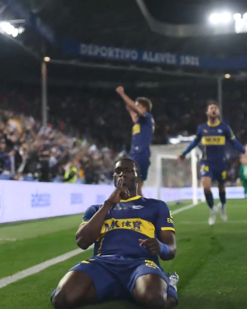 🚨 Erzurumspor, forvet oyuncusu Ibrahim Yalatif Diabate için GAIS’e resmi kiralama teklifi yaptı! (Reşat Can Özbudak) ⚽️ 26 yaşındaki oyuncu, geçtiğimiz sezon Alavés’te kiralık olarak forma giydi ve 10 maçta 2 gol kaydetti.