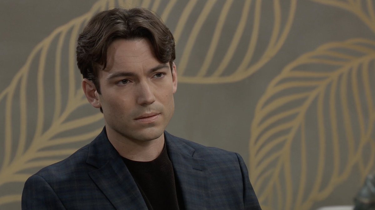 "I think things are about to change for the Congresswoman." #GH