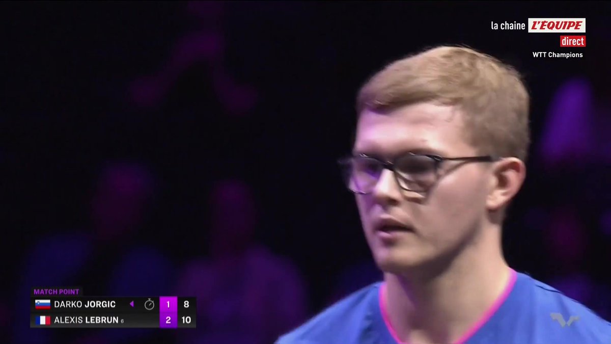 Alexis Lebrun remporte ce huitième de finale face à Darko Jorgic (3-1) et se qualifie pour les quarts de finale où il affrontera Tomokazu Harimoto🔥 #lequipePING