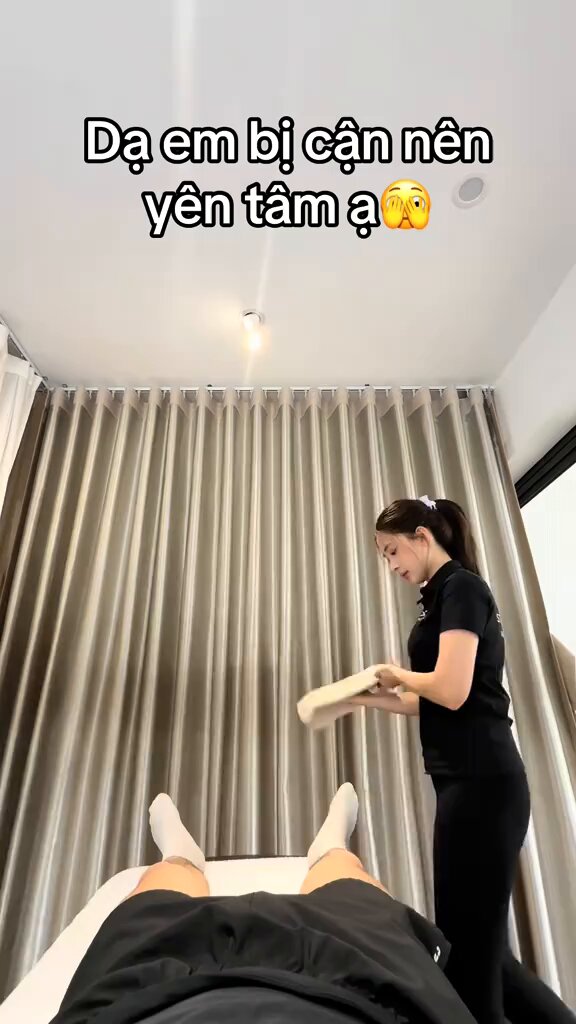 Em bị cận nên yên tâm ạ Em nói thiệc óoooooooooooooo 🫣
