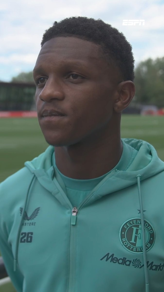 Givairo Read is niet teleurgesteld na afketsen toptransfer naar AS Roma 🇮🇹 "Lijkt erop dat ik gewoon hier blijf"