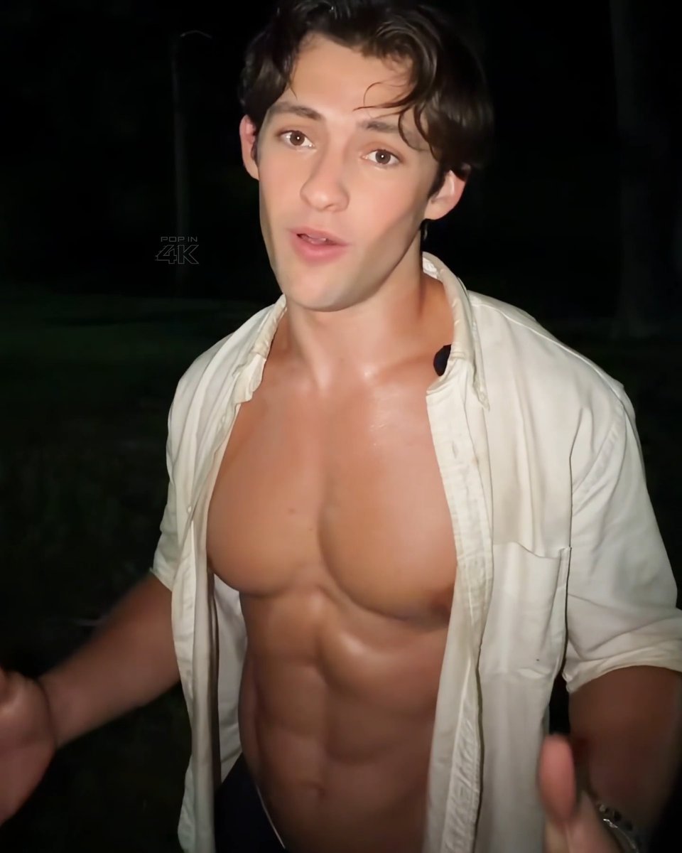 'WOLF PACK' star Rainer Dawn serving tiddies in new posts!