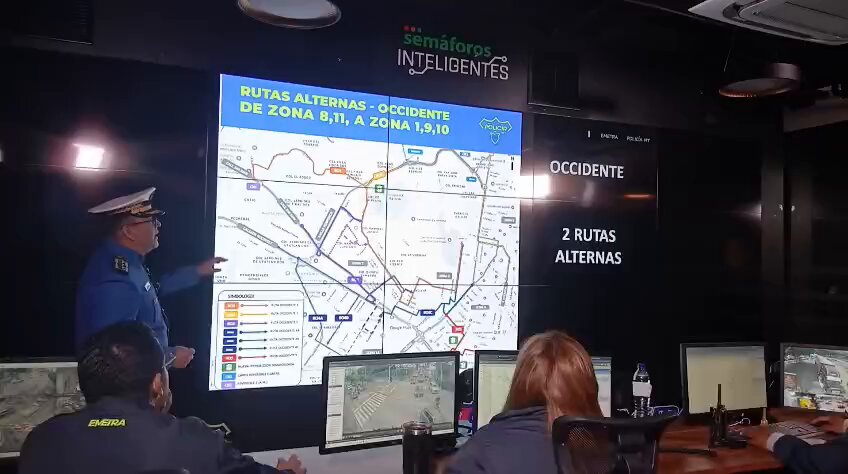 #AHORA Autoridades de EMETRA comparten rutas alternas #TráficoGT | Vía Juan Carlos Chanta