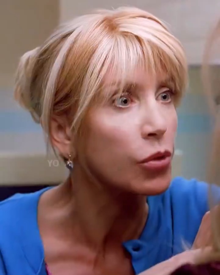 When Lynette said "We're going to protect our son," she meant at ALL COSTS. Lynette fighting off cougars left and right to protect her teen sonโฆ Wisteria Lane was truly wild for this ๐ watch till the end. ๐ฟ