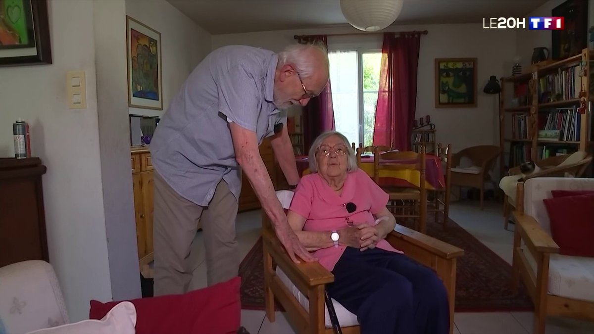 🔍👴 À Orléans, cette femme de 85 ans a vécu un véritable calvaire. Admise à l’hôpital pour une hémorragie, elle a passé 6 jours et 5 nuits sur un brancard des urgences. Épuisée, elle a fini par signer une décharge pour partir, faute de lits disponibles #LE20H
