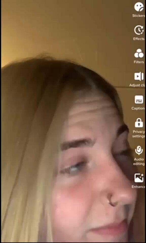 I’ve got so much more of her including unseen clips. Dm me for more vids (abbyfarts)🤑 #girlfarts #eproctophilia #farting #girl #farts #fart #fartvids #abbyfarts (#sexyfarts #fartfetish #fartingirl #fartinggirl #fartinggirls