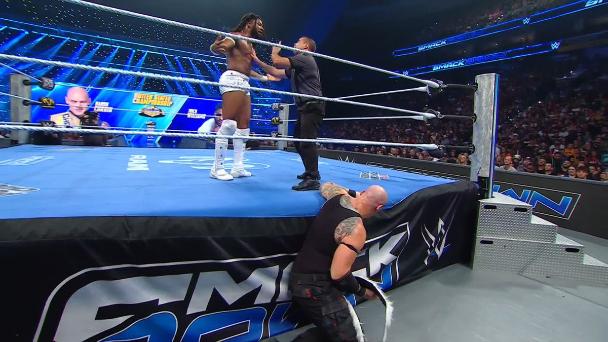 He did it again... 😡 Baron Corbin stole the victory once again against Trick Williams!