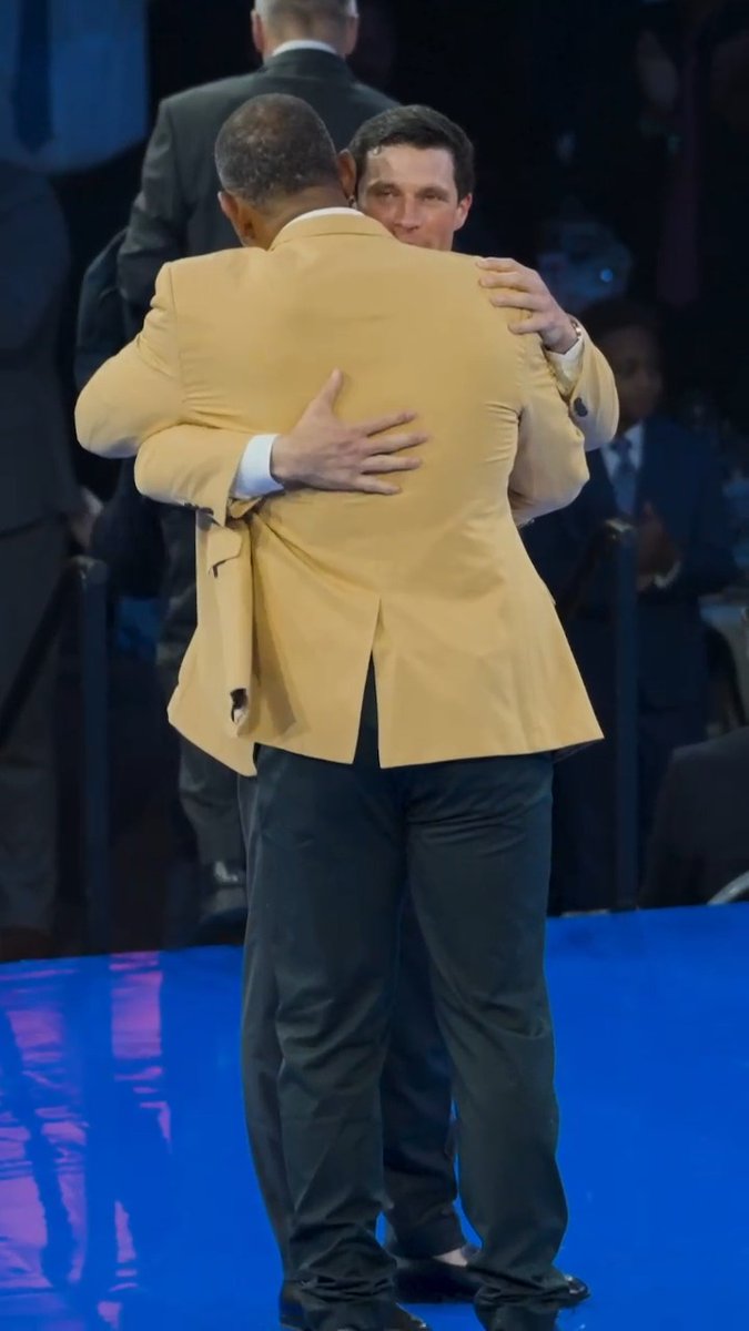 Luke Kuechly receives his Gold Jacket Haggar Clothing Co. Carolina Panthers Luke Kuechly