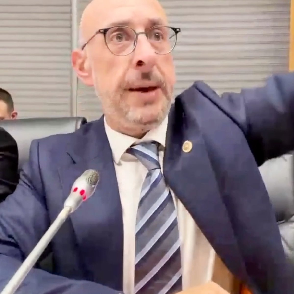 Teröristi affetmekte hepiniz uzlaştınız… İYİ Parti hariç!
