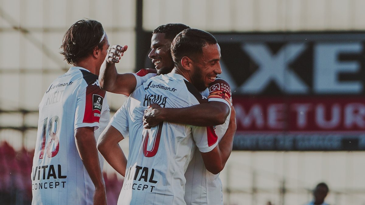Aujourdโhui dรฉbute une nouvelle saison. Un nouveau combat, de nouvelles รฉmotions, mais toujours la mรชme force : avancer ๐๐๐๐๐๐๐๐. ๐ง๐ผ๐๐ ๐๐ป๐๐ฒ๐บ๐ฏ๐น๐ฒ. ๐ง๐ผ๐๐ท๐ผ๐๐ฟ๐ ๐๐ป ๐๐๐ฎ๐ป๐ โค๏ธโ๐ฅ๐ค #TeamEAG #WarRaok