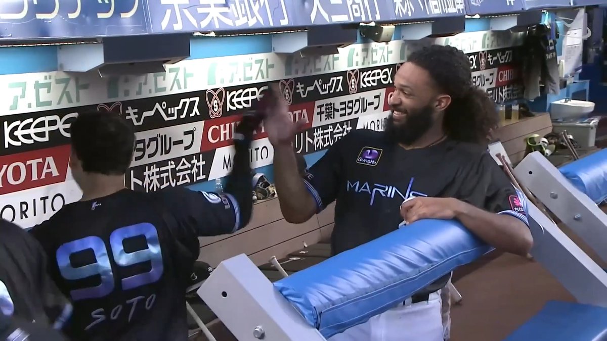 力強い一発!#ネフタリ・ソト 選手の今季15号2ランで追加点! #chibalotte #MarinesBaseball #MarinesHR #BSW