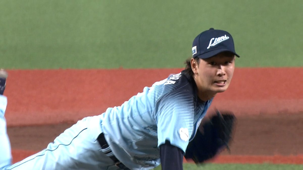 年俸じゃ敵いませんが💦 #篠原響 怖い怖いホークスの高年俸トリオ #近藤健介 #栗原陵矢 #柳田悠岐 を相手に気迫の投球👊19歳の若者が見事三者凡退に抑えてみせた👏 #seibulions #ベースボールLIVE で配信中[初月無料]