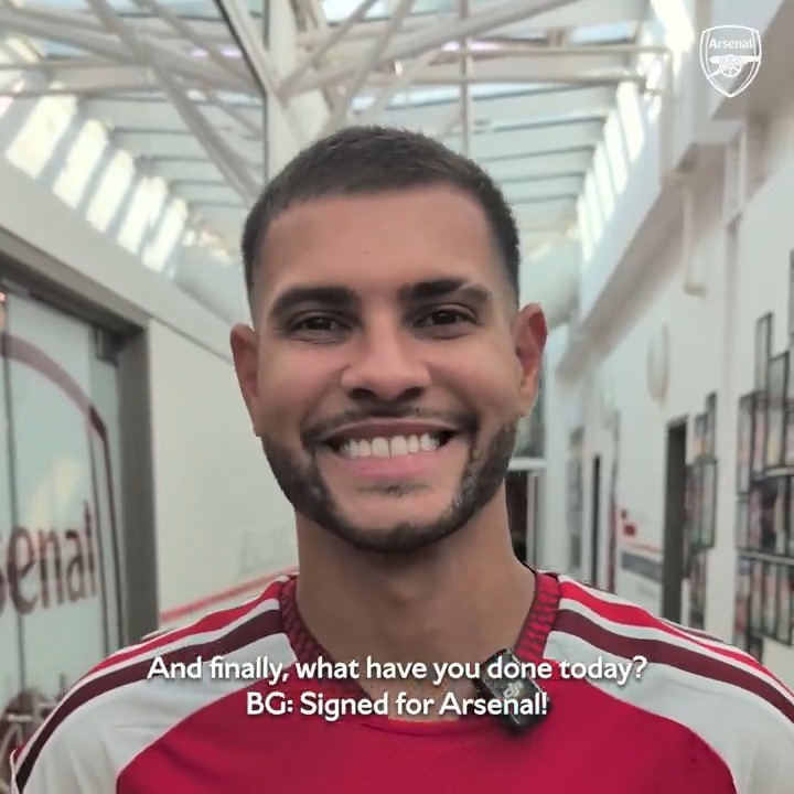 🐶 Dogs’ names 🗣️ Spoken languages 🇧🇷 Favourite-ever Brazilian player Get to know Bruno Guimaraes in Quickfire Questions 🎤