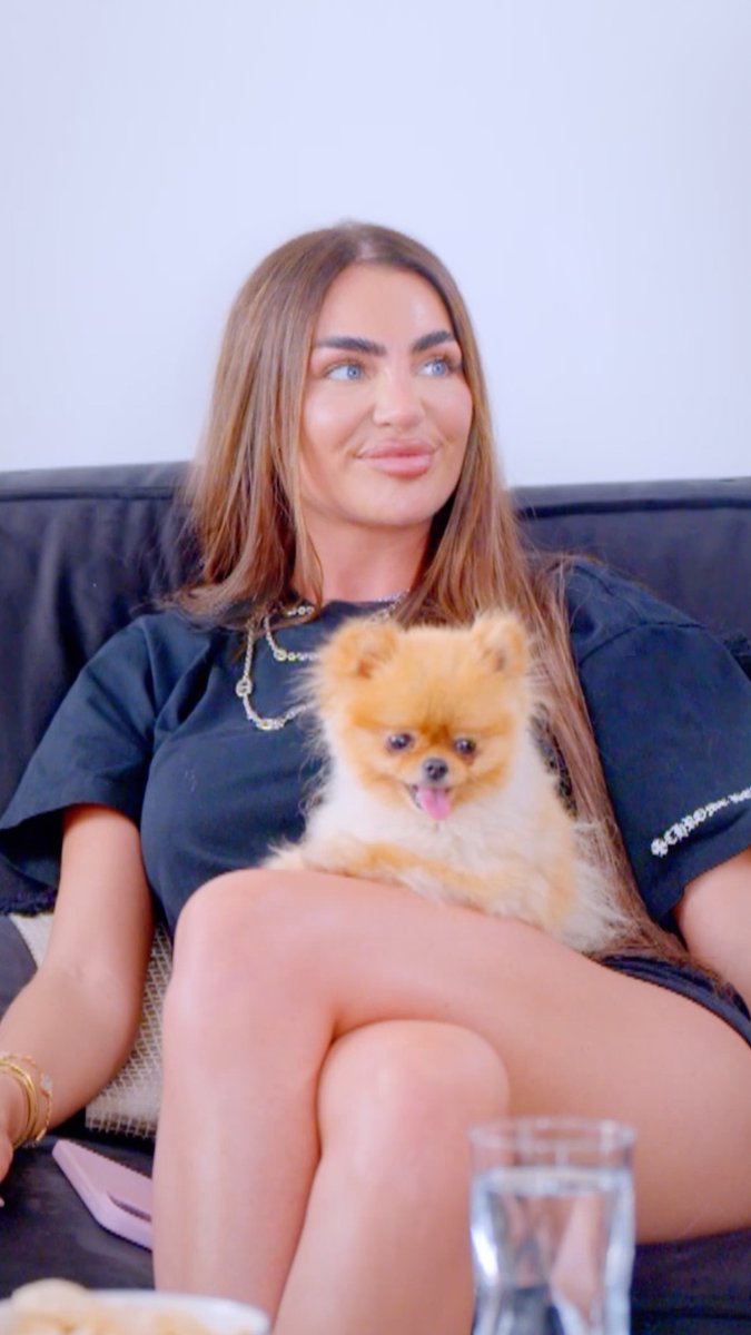 Livvy gets her dog a psychic… because there's a LOT to say 🐶🔮 #TOWIE continues Sunday 9pm on ITV2 &amp; ITVX