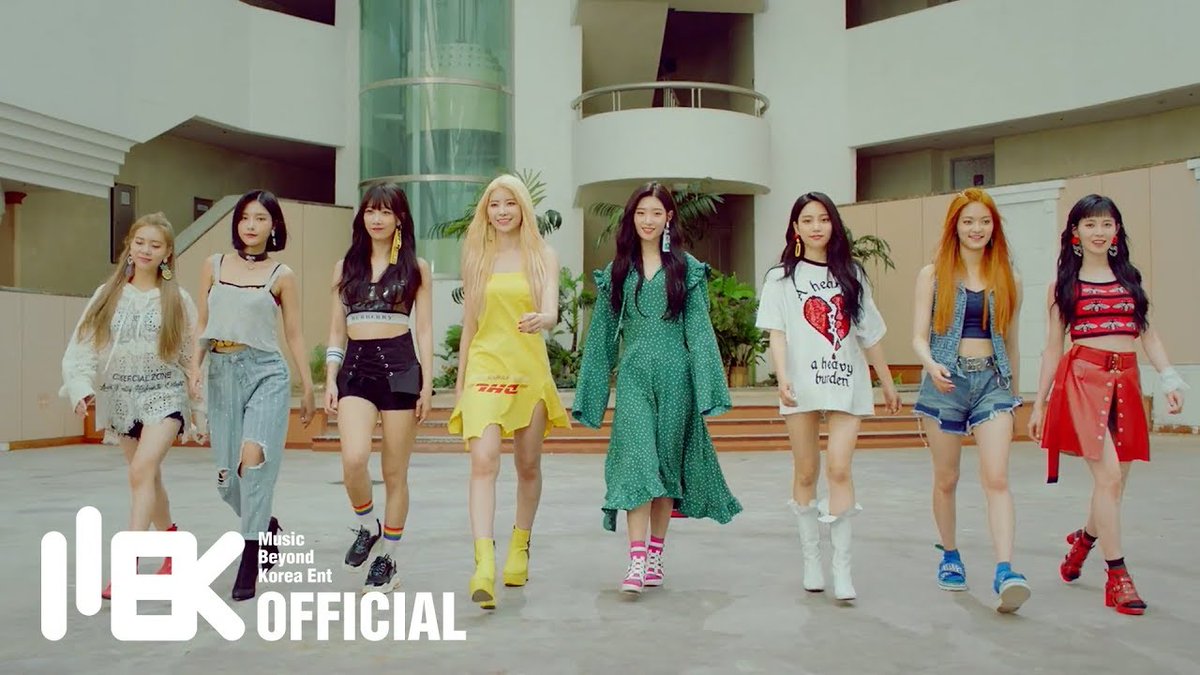 8 years ago today, DIA released their 4th Mini Album ‘Summer Ade’ with title track ‘WooWoo’
