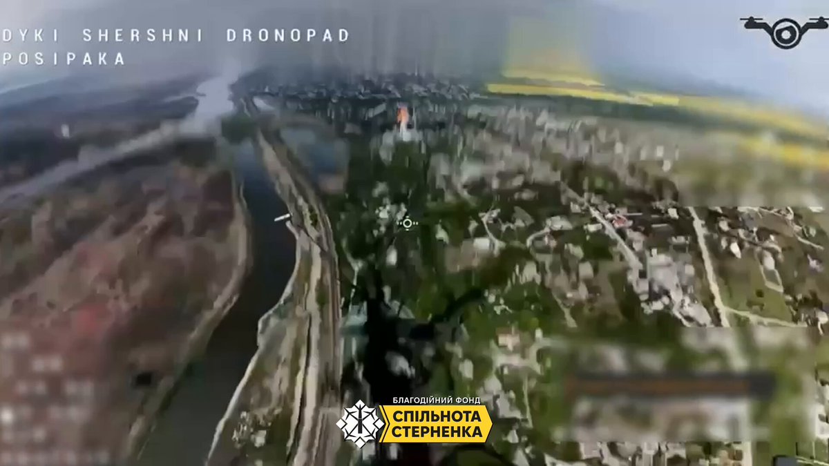 ❗️🇺🇦Ukrainian drones shoot down 🇷🇺Russian drones by firing a net.