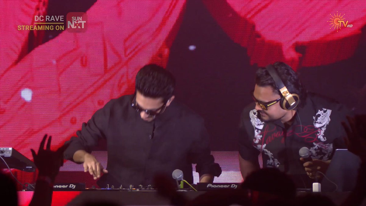 Namaste Performance - by Anirudh! #SunTV #DC #DCRave #DCRaveListeningParty #DCListeningParty #Anirudh #LokeshKanagaraj