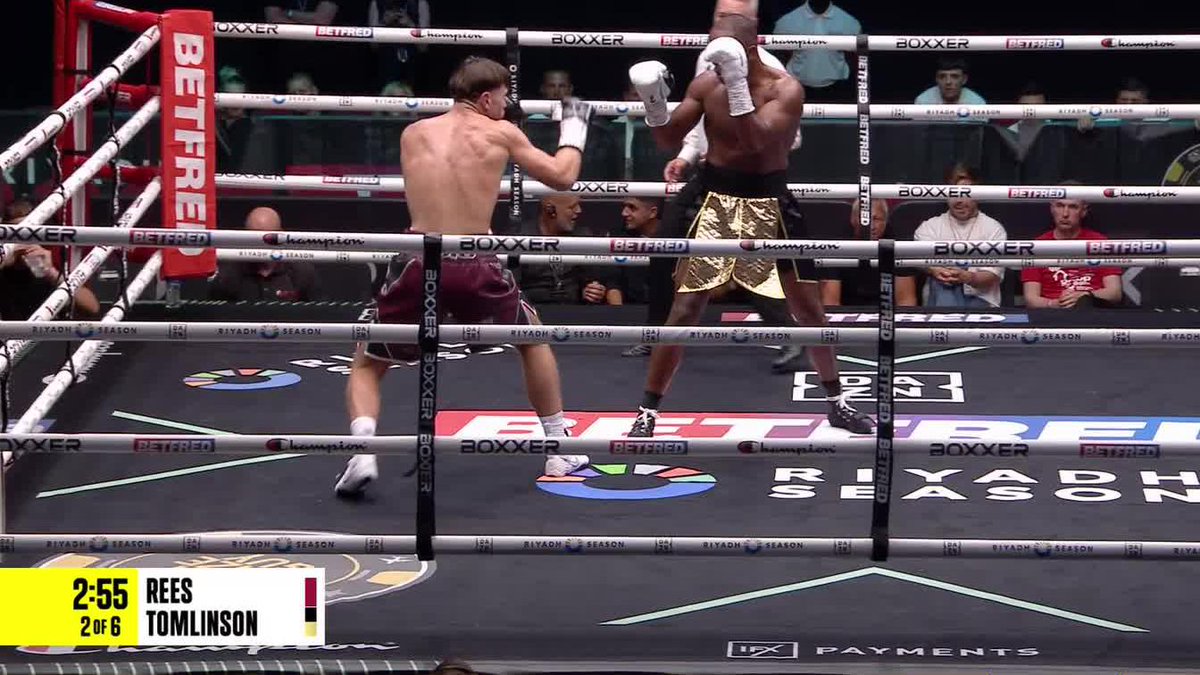 HE'S OUT 💥🫨 #WilliamsonSimpson2 | Live NOW on DAZN ▪️