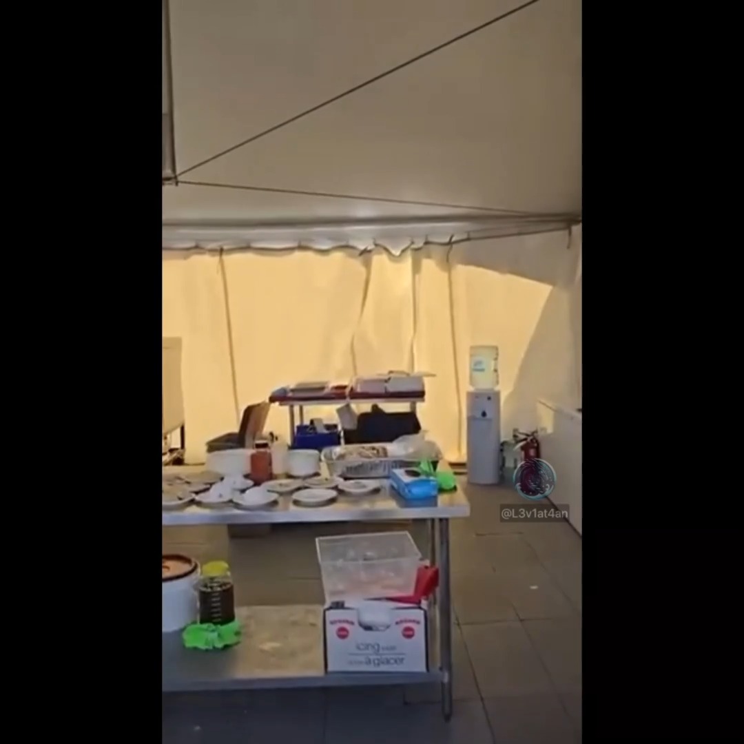 A man has been arrested after he stabbed an Israeli tent at the Edmonton 🇨🇦 Heritage Festival. The crowd saw this heinous attack on a group of people based on nationality alone and began chanting "all Zionists are racist." I guess the irony was lost on them. The Israeli dancers were told they had a choice to either dance a shortened version of their routine in front of the angry crowd or not perform at all. No one would have blamed them for choosing the latter. But they danced that day. They danced to chants calling for their demise. Because that's the Israeli way.