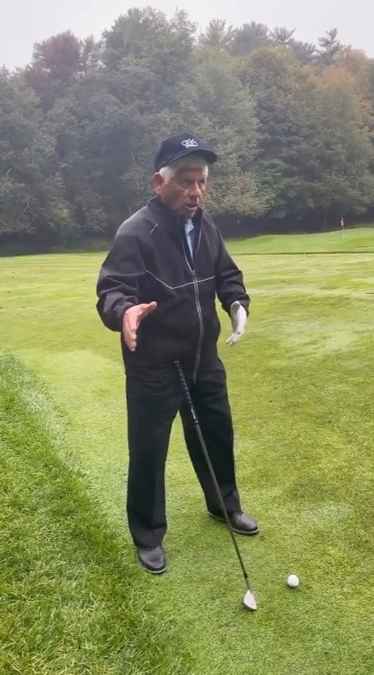 This 5 minute lesson with Lee Trevino on how to make contact with the ball 🤝