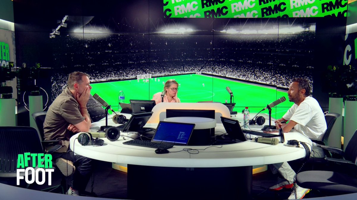 🔴🔵 Kevin Diaz sur la probable arrivée de Ferran Torres au PSG : "A chaque fois qu'un international portugais ou espagnol arrive dans le système de Luis Enrique, en général ça se passe bien." David Gluzman : "Paris a besoin de Ferran. Il coche toutes les cases du nouveau PSG."