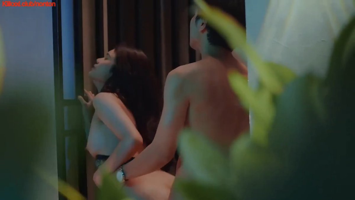 Maid Obsession (2026) #Plus #SemiFilm #FilmSemi Kisah pembantu rumah tangga veteran yang kehilangan posisi saat pembantu baru muncul.
