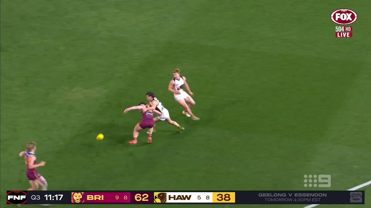 "He did not give him an inch." Rory's praise for Noah Answerth's lockdown job on Nick Watson 🔒 #9AFLSFS | Watch on 9 &amp; 9Now 🖥️