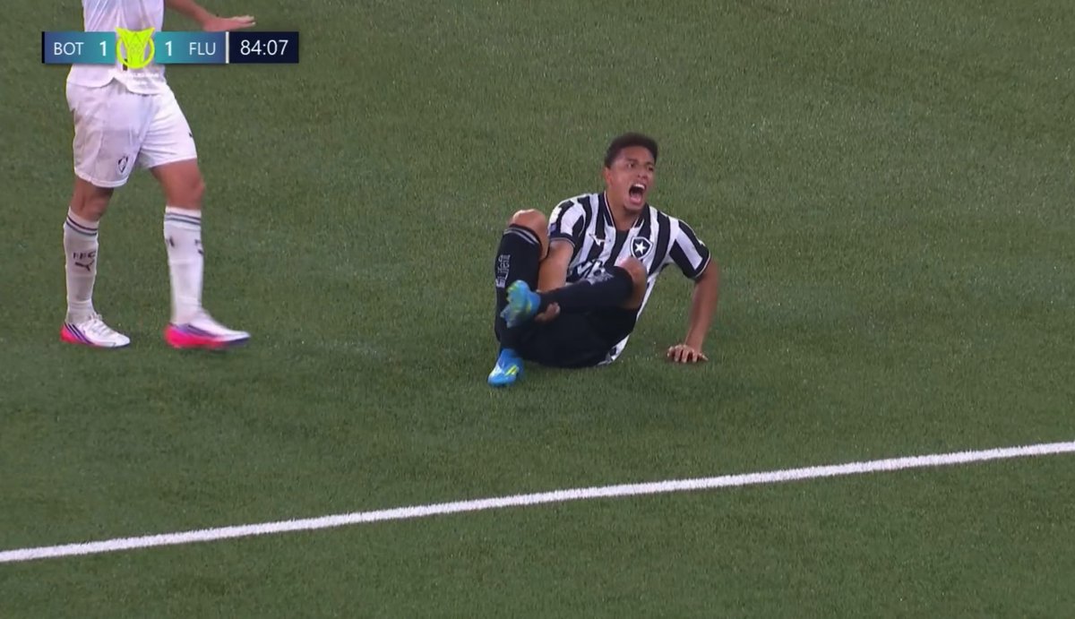 🚨🚨🚨 Horrible lesión de Jordan Barrera hoy en el partido de Botafogo ante Fluminense…