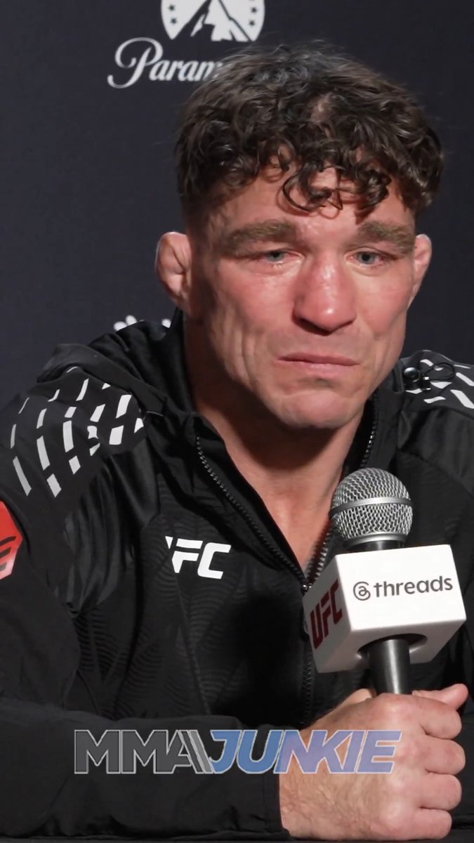 Darren Elkins sheds tears at his final press conference after losing his #UFCVegas120 retirement bout in 35 seconds. ❤️ "It's not the ending I wanted, but that's life."