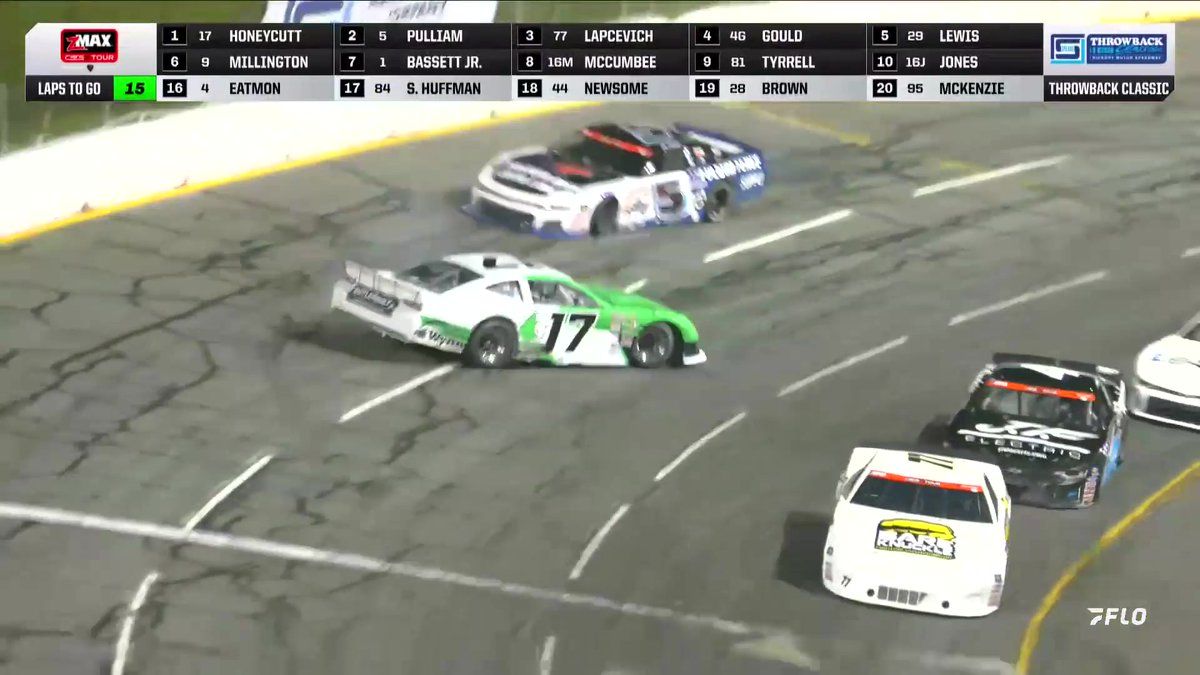 🚨 Three-wide for the lead goes wrong with just 15 laps to go at Hickory Motor Speedway, Honeycutt and Pulliam are out of the race! CARS Tour #CARSTour