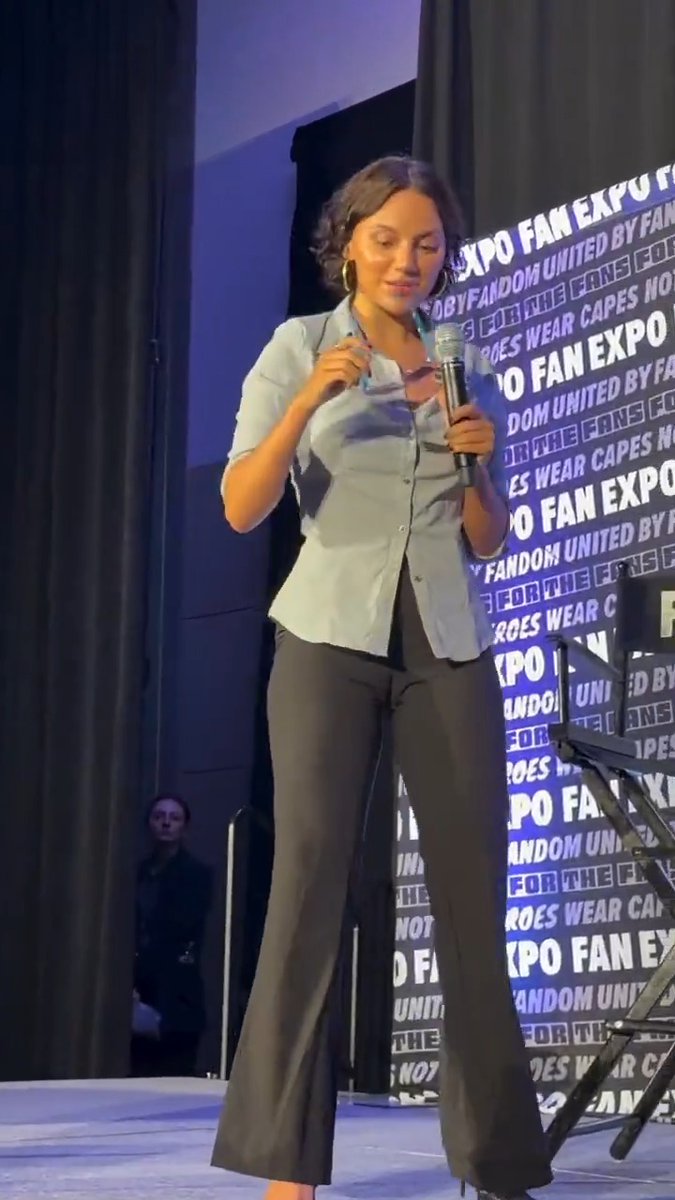 Dafne Keen | FAN EXPO Boston