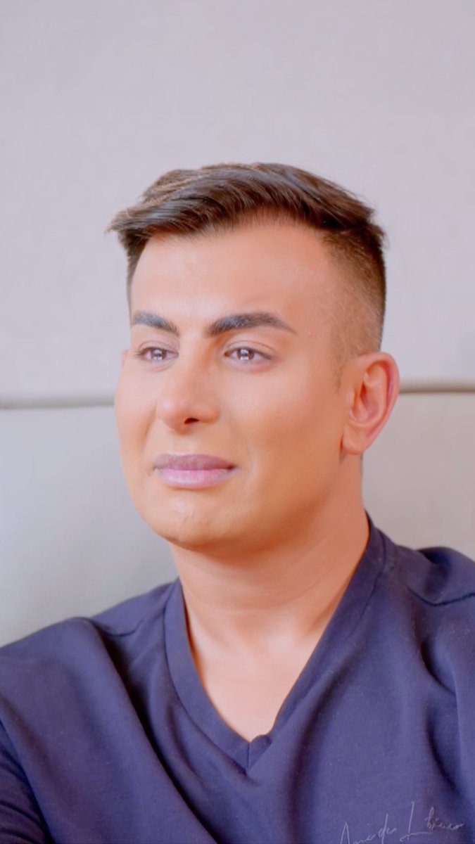 Junaid has a BIG question 👀💖 #TOWIE