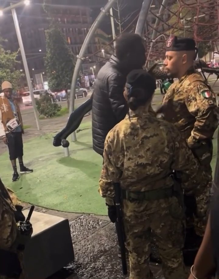 Italy 🇮🇹: Group of threatening Africans confront the Italian Army. Aggressive. Ungrateful. Threatening. This is the situation across all of Europe.