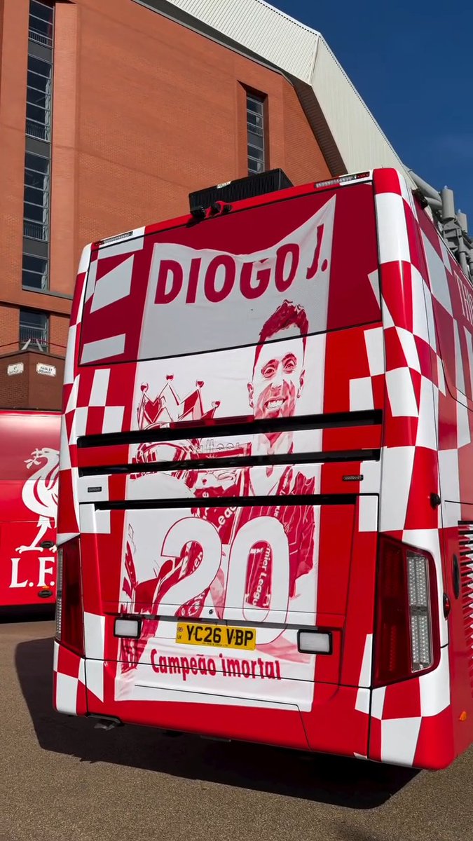 Liverpool have honoured former player Diogo Jota on their team bus for the upcoming season ❤️ With them wherever they go 🙏 (via rvheemo/IG)