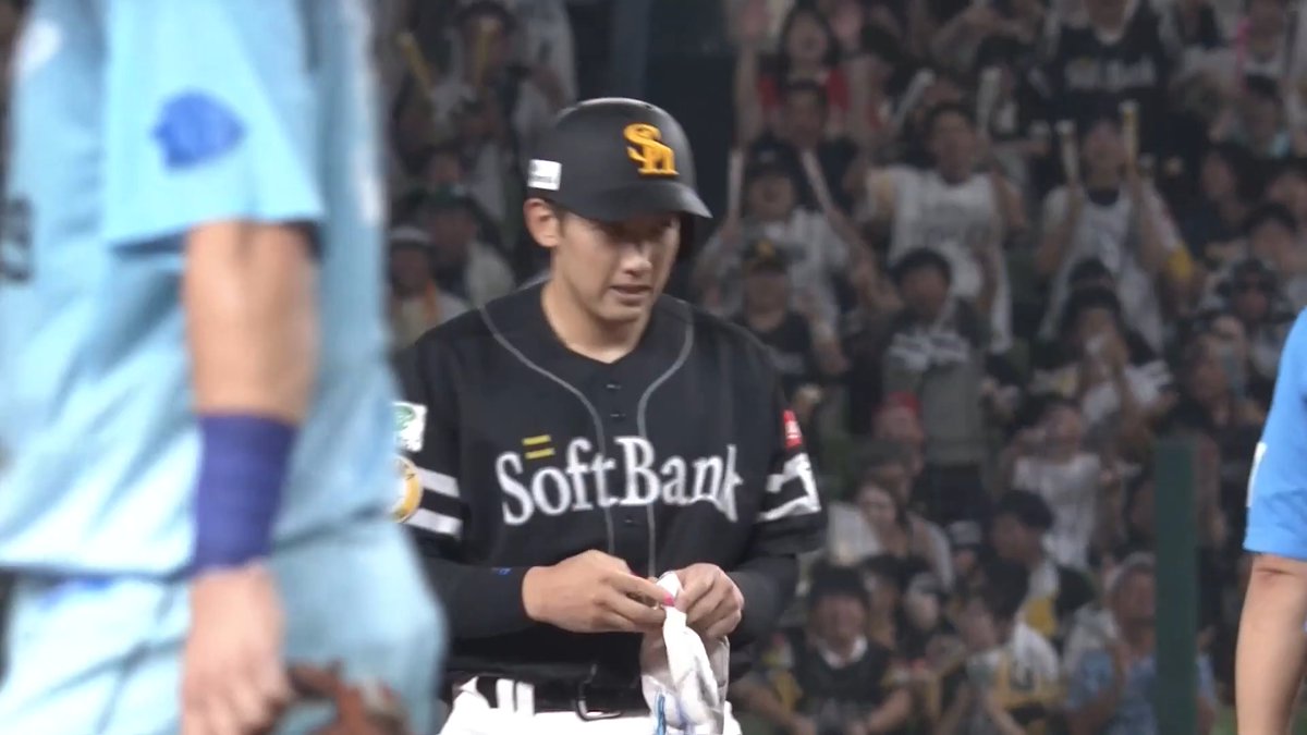 初球打ち‼️ 福岡ソフトバンク 山本祐大 選手が満塁から走者一掃のタイムリー2ベースヒット✨ 👇スマホ・テレビで試合観戦！