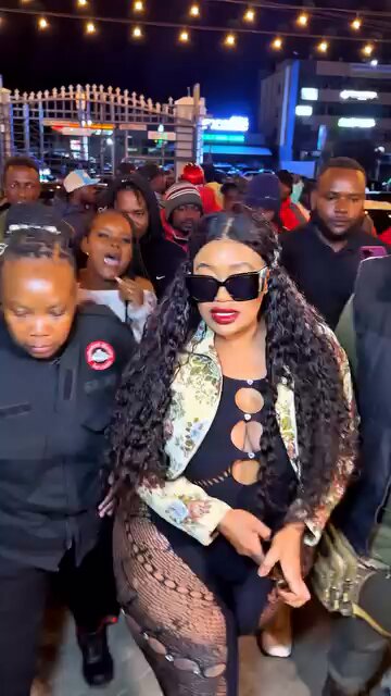 Socialite Vera Sidika at Club Zero, Nanyuki. Do these clubs make a profit after paying people like her 200k for an appearance