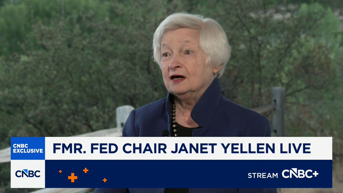 NEW: 🇺🇸 Former Fed Chair Janet Yellen says the main macro problem the economy faces is "inflation that's too high and has been too high for a long time." The question, Yellen told CNBC, is "how to bring that down without doing damage to the economy." 💬