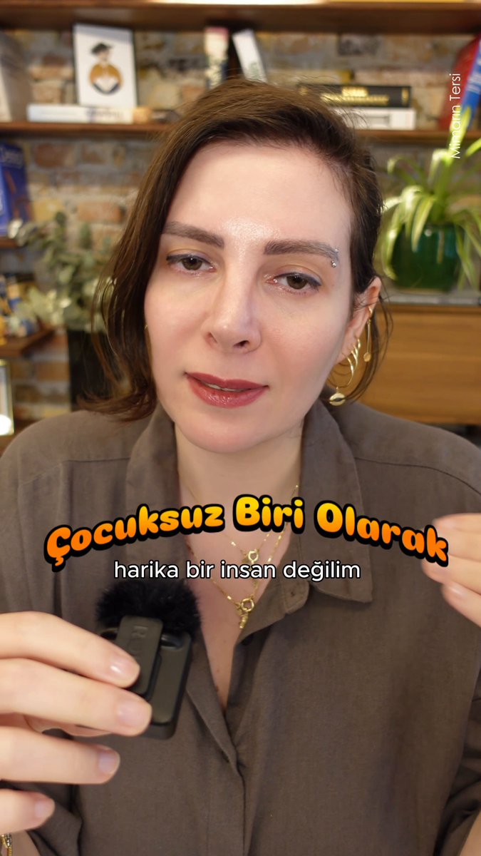 Bu da böyle bir anımdır. Belki işine yarayan biri olur. 💛 Salıyorum uzay boşluğuna.